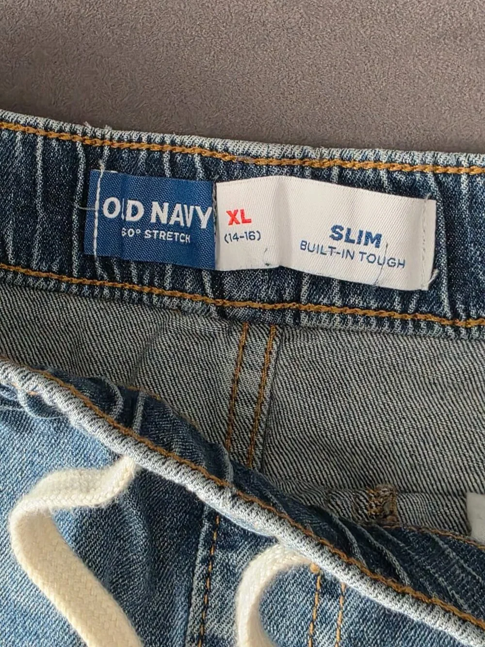 Old Navy Boys Denim Jean Shorts Size XL (14–16) – Excellent Condition